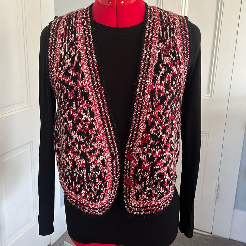 Vintage button sweater vest